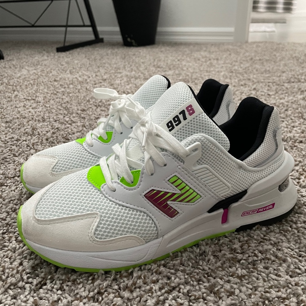 NEW BALANCE 997S